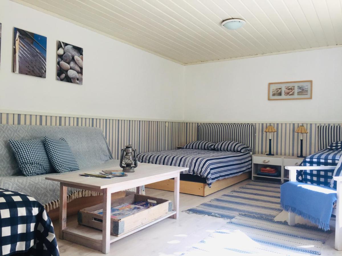 Kaju Guesthouses Nasva