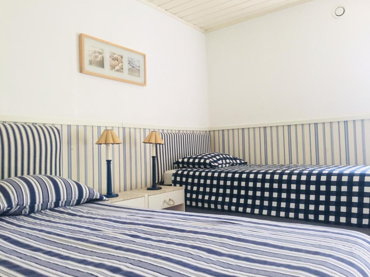 Kaju Guesthouses
